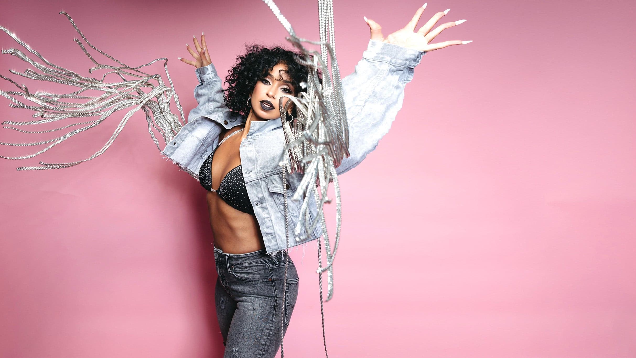 Mya — tour alerts on Yoink