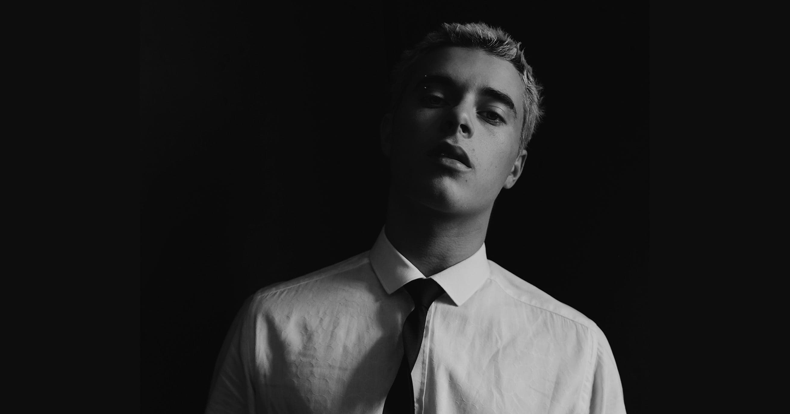 Gavin Magnus — 1 upcoming tour date and ticket alerts on Yoink