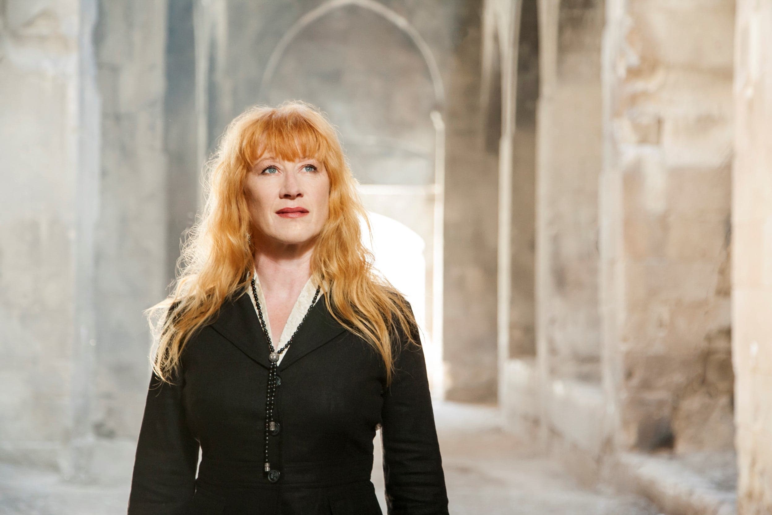 Loreena McKennitt — 3 upcoming tour dates and ticket alerts on Yoink